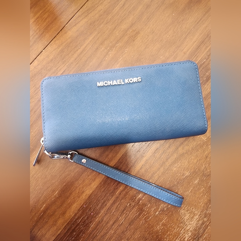 Michael Kors Blue Wristlet Wallet